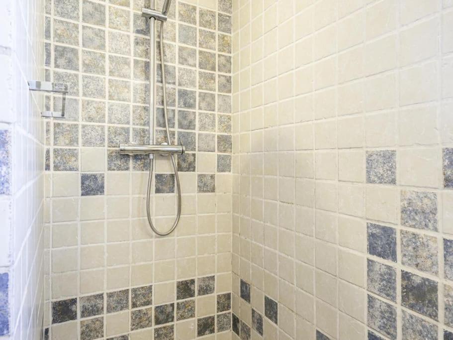Holiday home Casa Familiar Con Piscina *