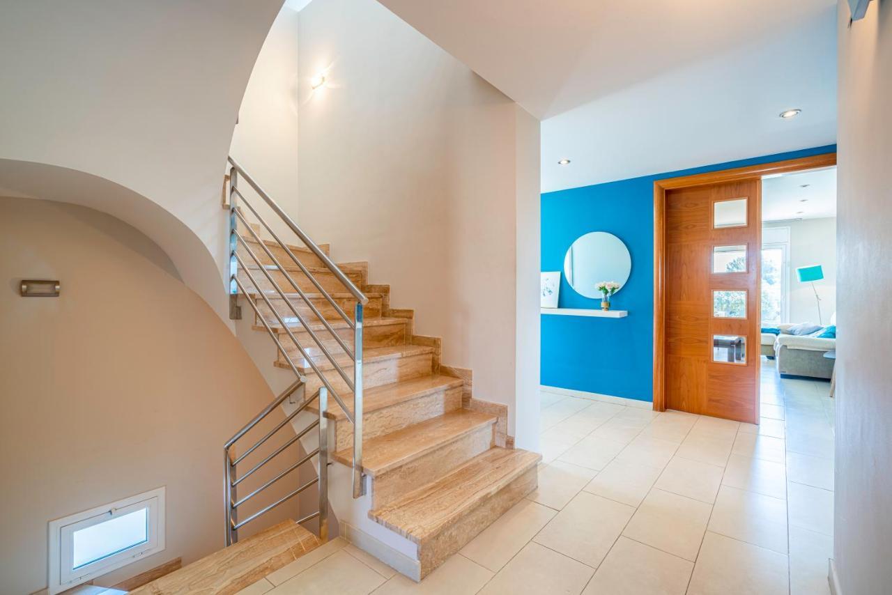 Holiday home Casa Familiar Con Piscina