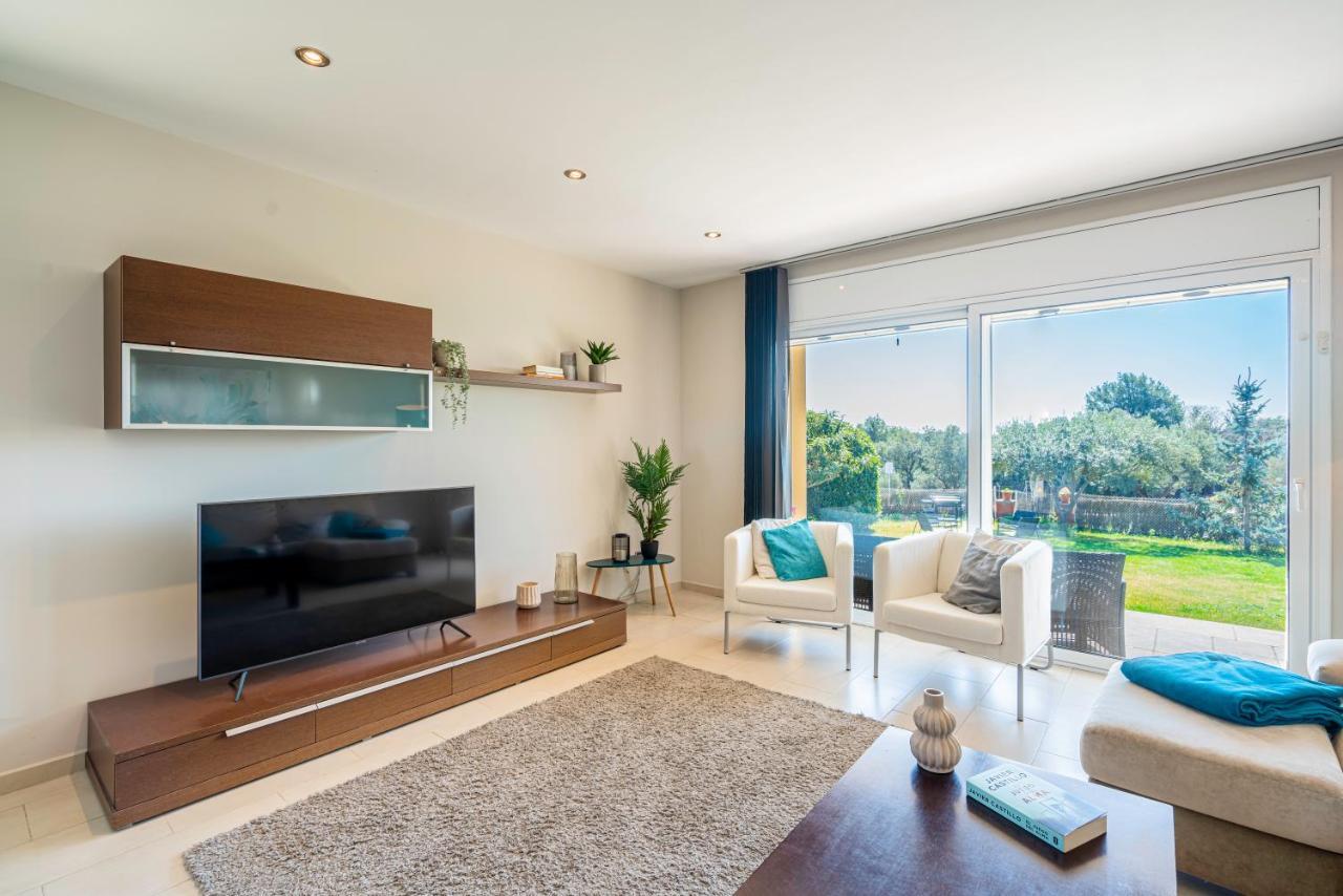 Casa Familiar Con Piscina Holiday home *